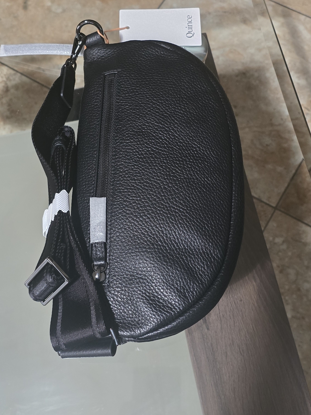 NWT Quince Black Pebbled Leather Crossbody Sling - Picture 5 of 9